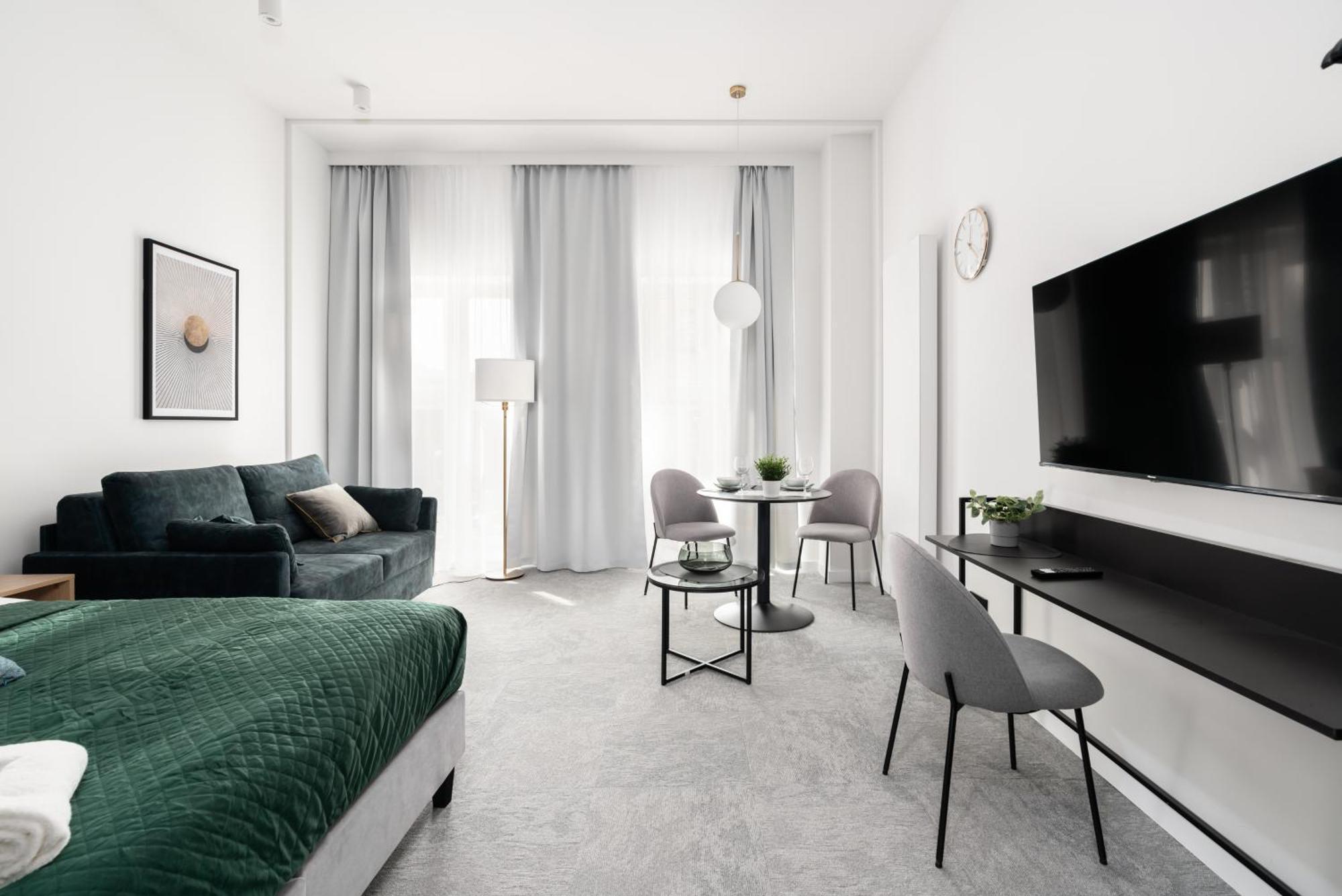 Citycenter Sauna & Fitness Apartments Podgorna By Renters Prestige Poznan Exterior photo